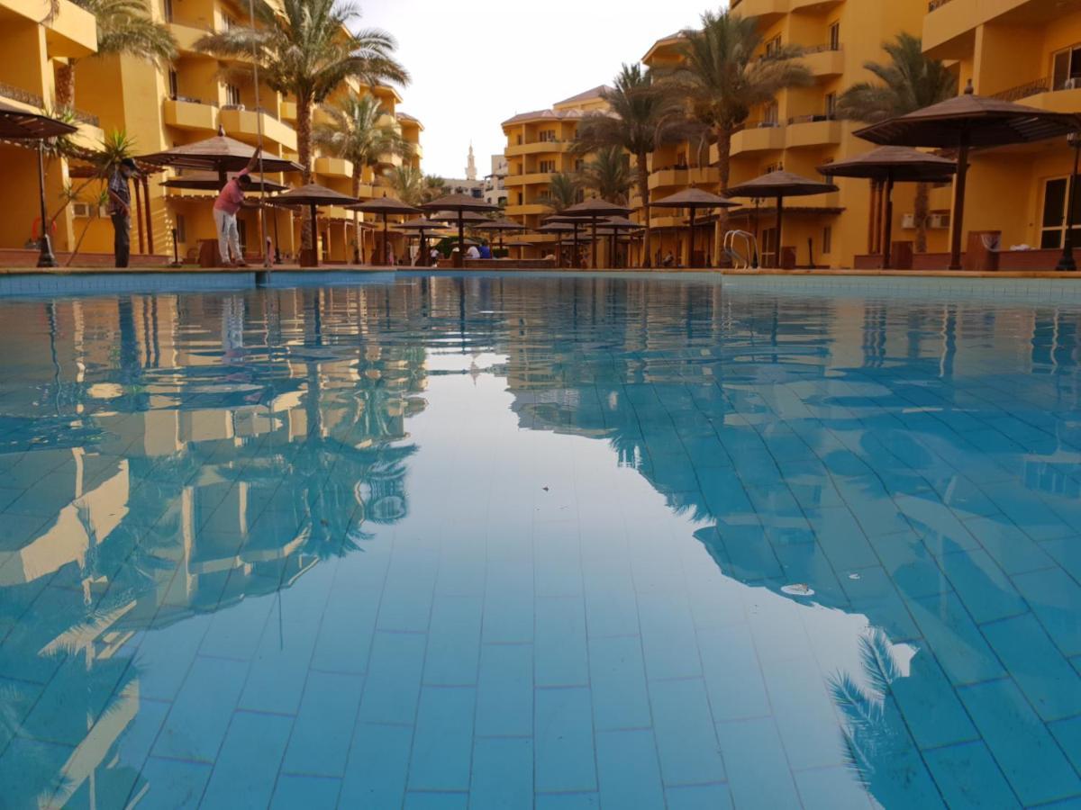 British Resort Pool View Apartments Χουργκάντα Εξωτερικό φωτογραφία